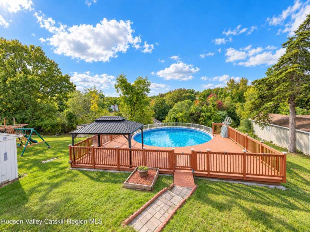411 Linderman Avenue, Kingston, NY 12401 - Photo 3 of 50