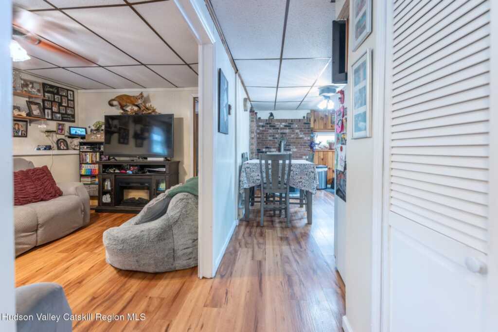 411 Linderman Avenue, Kingston, NY 12401 - Photo 32 of 50
