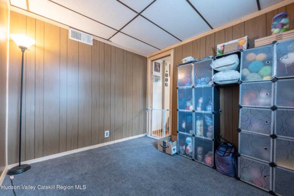 411 Linderman Avenue, Kingston, NY 12401 - Photo 36 of 50