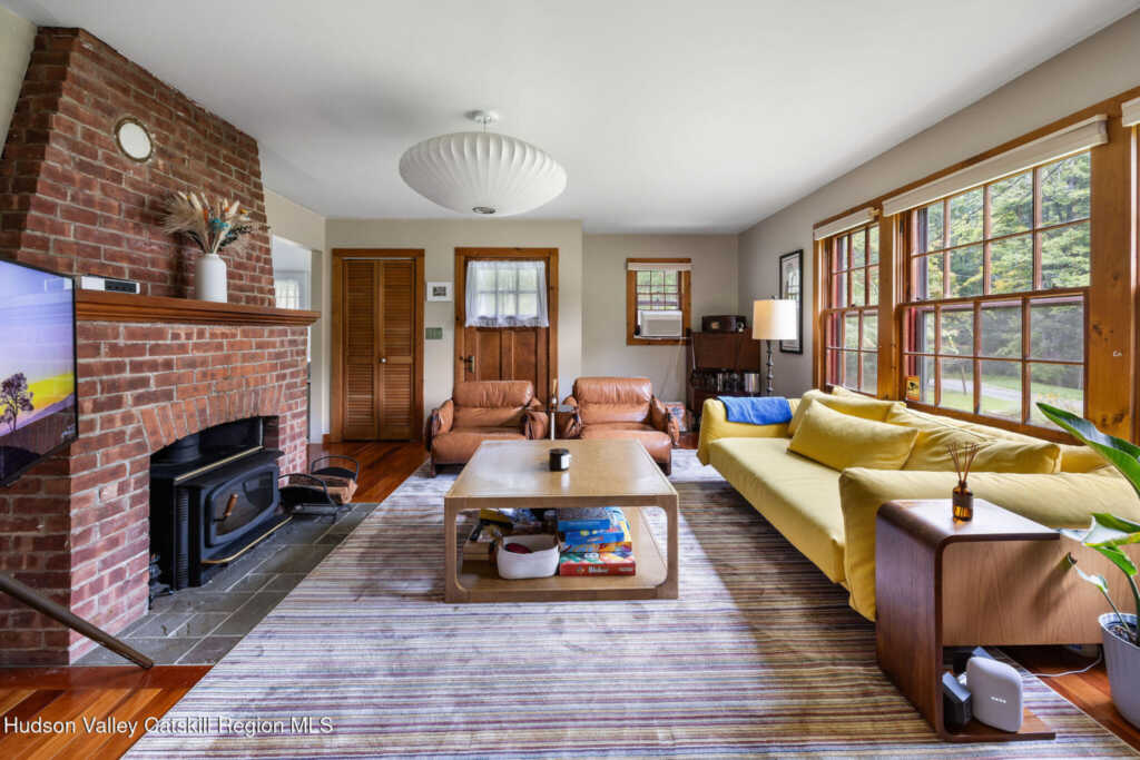 2 Fern Hollow, Woodstock, NY 12498 - Photo 5 of 16