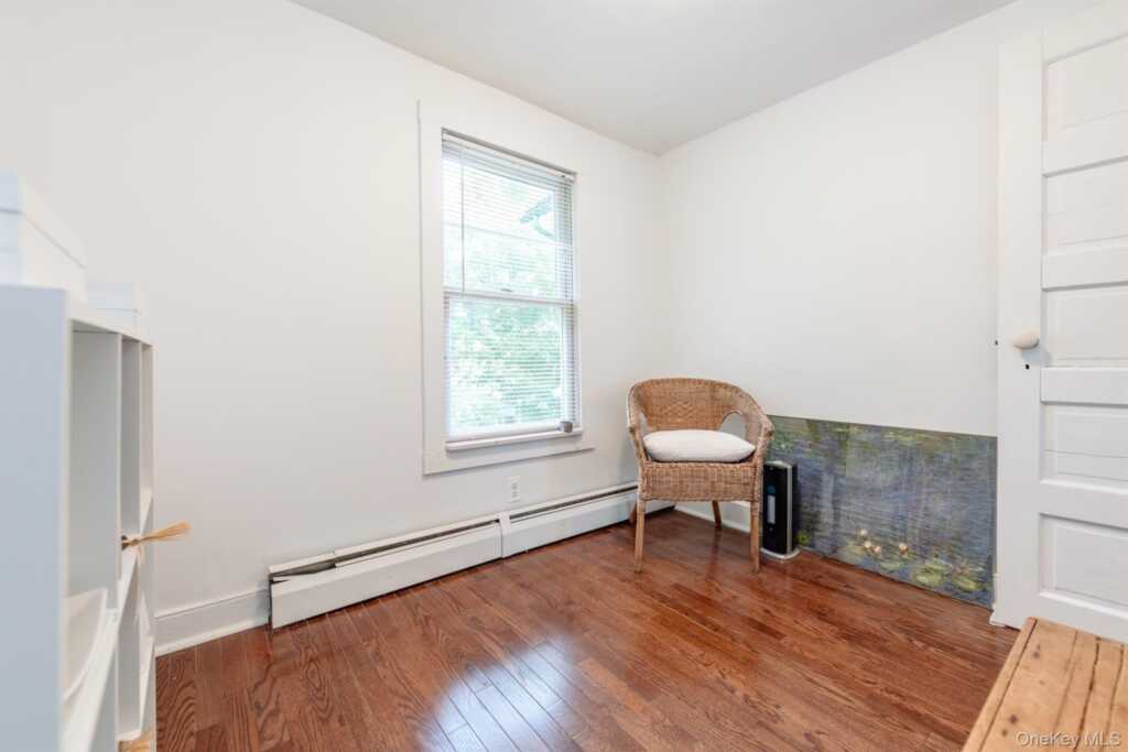 48 Tompkins Street, Kingston, NY 12401 - Photo 31 of 36
