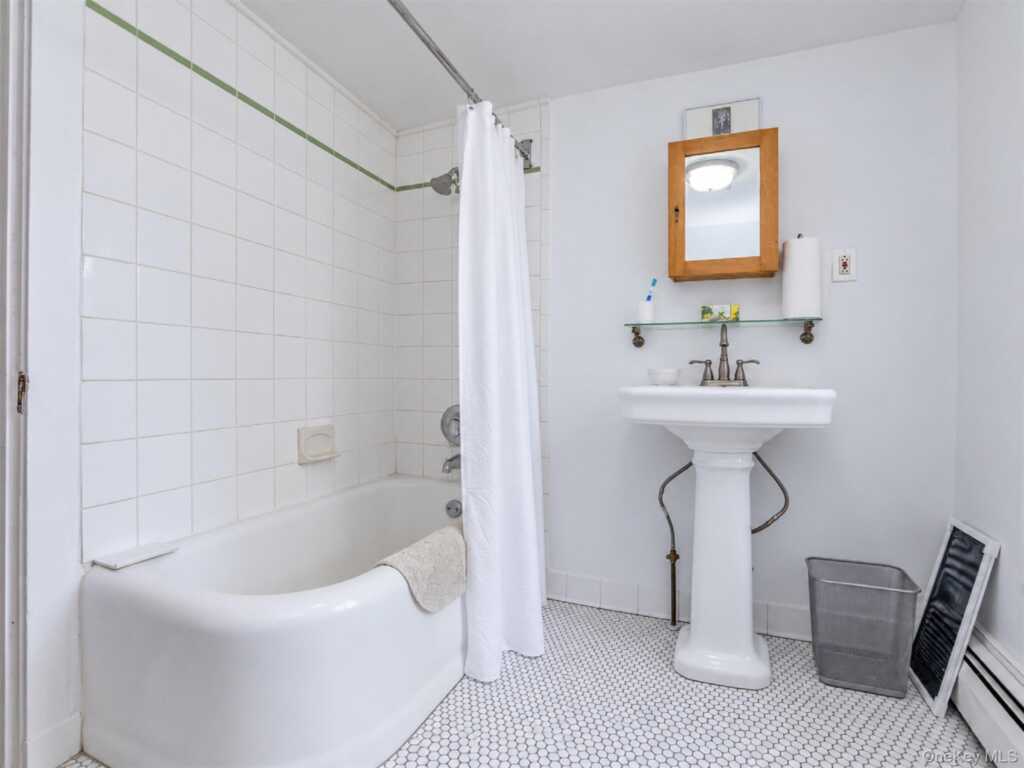 48 Tompkins Street, Kingston, NY 12401 - Photo 35 of 36