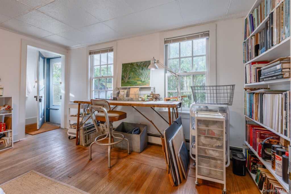 48 Tompkins Street, Kingston, NY 12401 - Photo 7 of 36