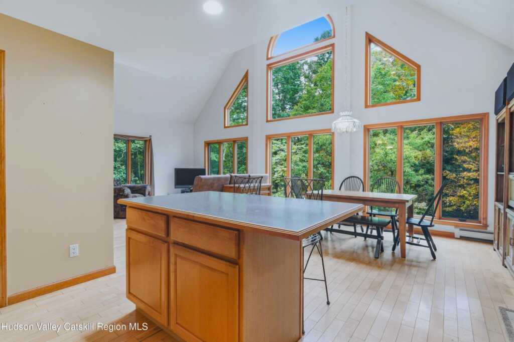 66 Scal Bo Road, Saugerties, NY 12477 - Photo 6 of 32
