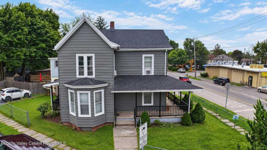 180 Foxhall Avenue, Kingston, NY 12401 - Photo 2 of 16