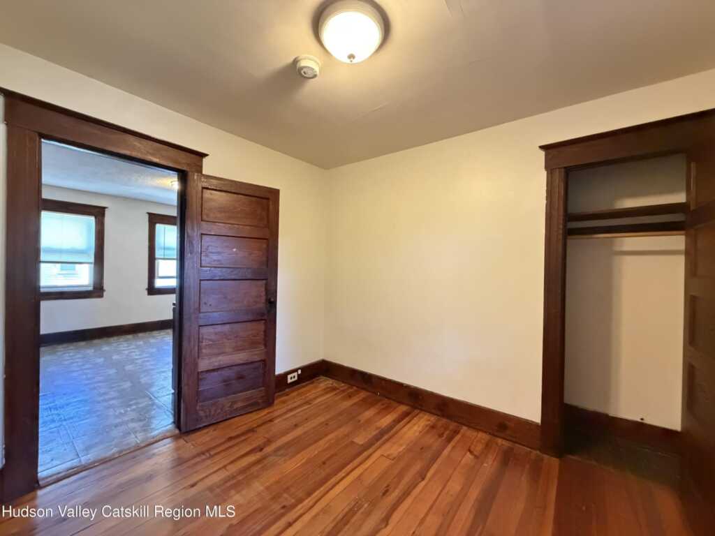 252 Elmendorf Street, Kingston, NY 12401 - Photo 15 of 17