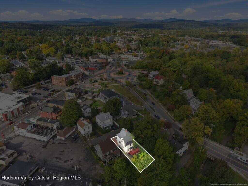 6 Saint James Court, Kingston, NY 12401 - Photo 32 of 33