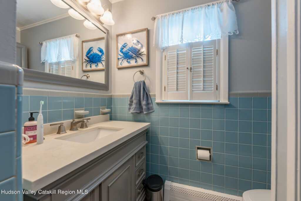 608 Plainfield Street, Kingston, NY 12401 - Photo 16 of 48