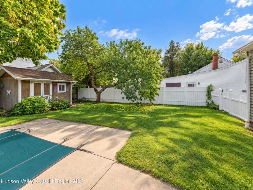 608 Plainfield Street, Kingston, NY 12401 - Photo 37 of 48