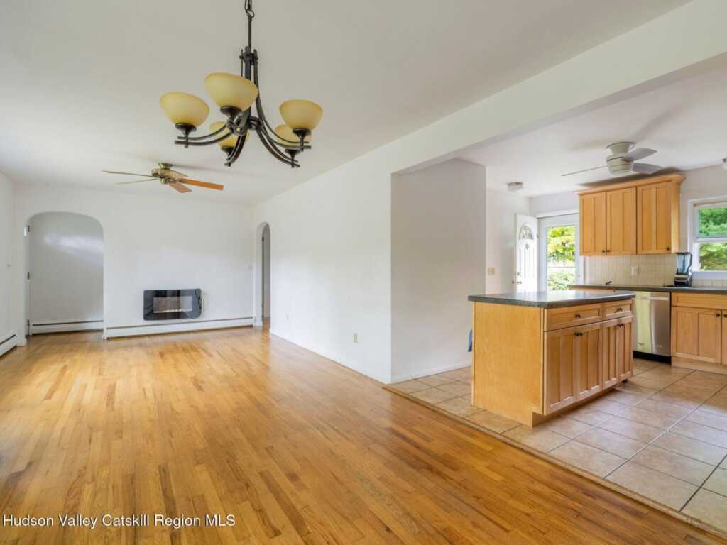 5 Van De Bogart Road, Woodstock, NY 12498 - Photo 12 of 36