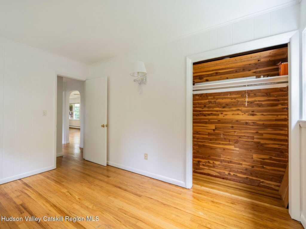 5 Van De Bogart Road, Woodstock, NY 12498 - Photo 17 of 36