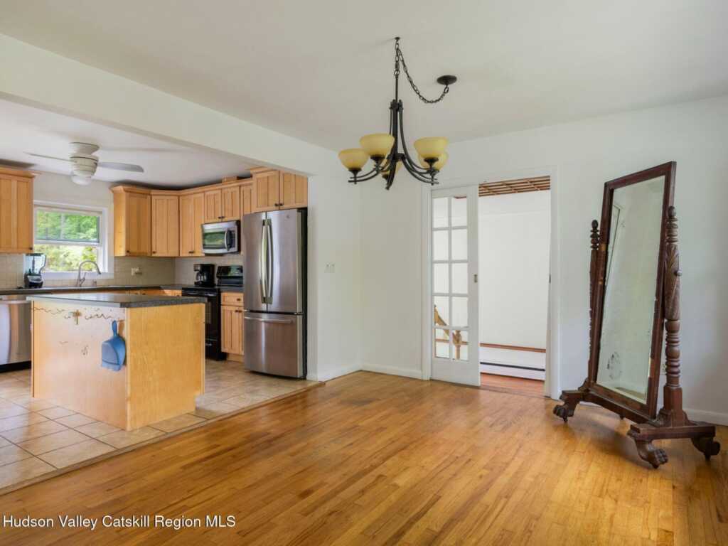 5 Van De Bogart Road, Woodstock, NY 12498 - Photo 14 of 36