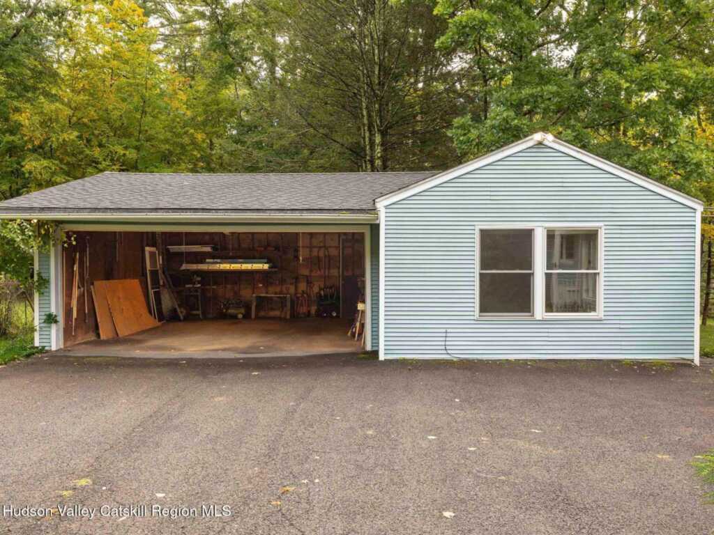 5 Van De Bogart Road, Woodstock, NY 12498 - Photo 31 of 36