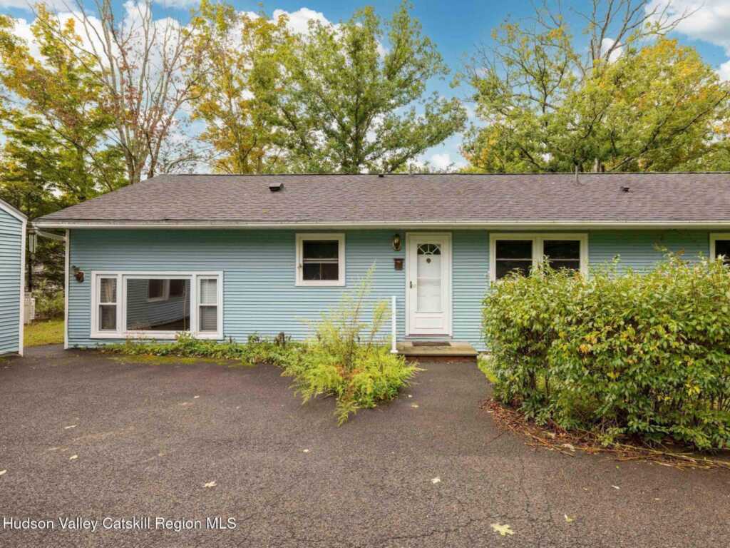 5 Van De Bogart Road, Woodstock, NY 12498 - Photo 4 of 36