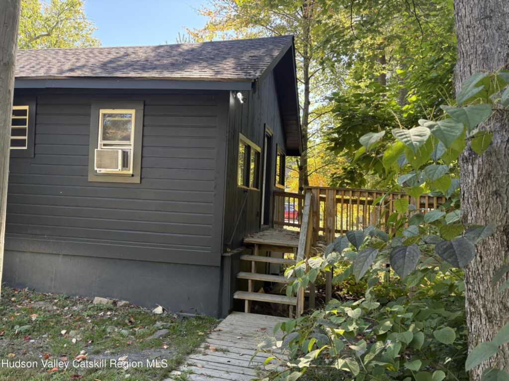 15 Jackson Hill Rd Road, Saugerties, NY 12477 - Photo 9 of 16