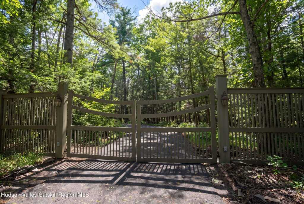 9 Estate Road, Saugerties, NY 12477 - Photo 47 of 50