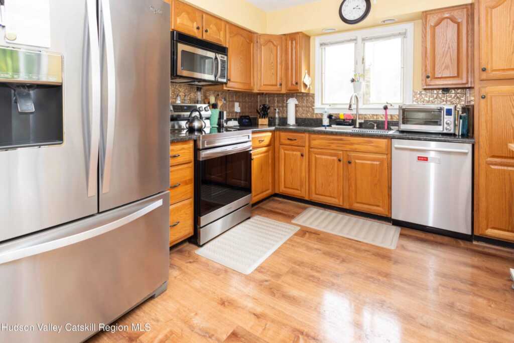5 Garden Court, Saugerties, NY 12477 - Photo 20 of 46