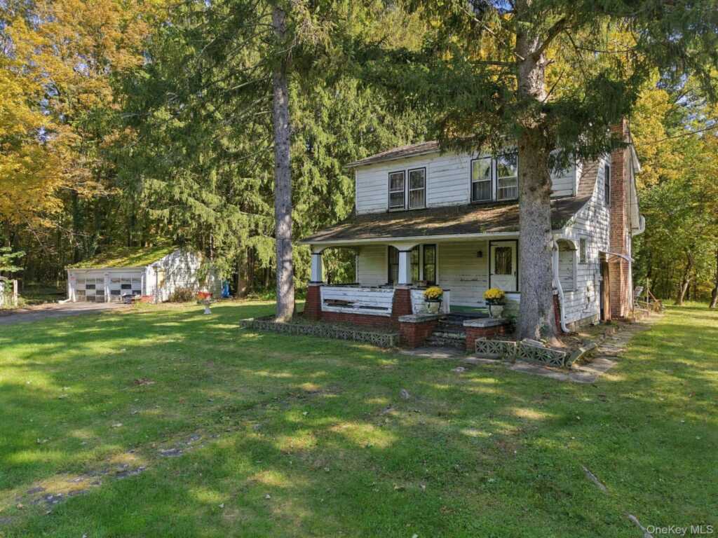 696 Springtown Road, Rosendale, NY 12486 - Photo 2 of 36