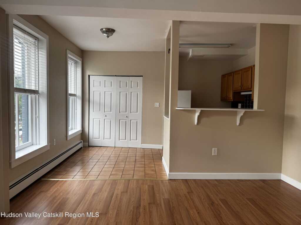 27 Strand Street, Unit #2a, Kingston, NY 12401 - Photo 3 of 11
