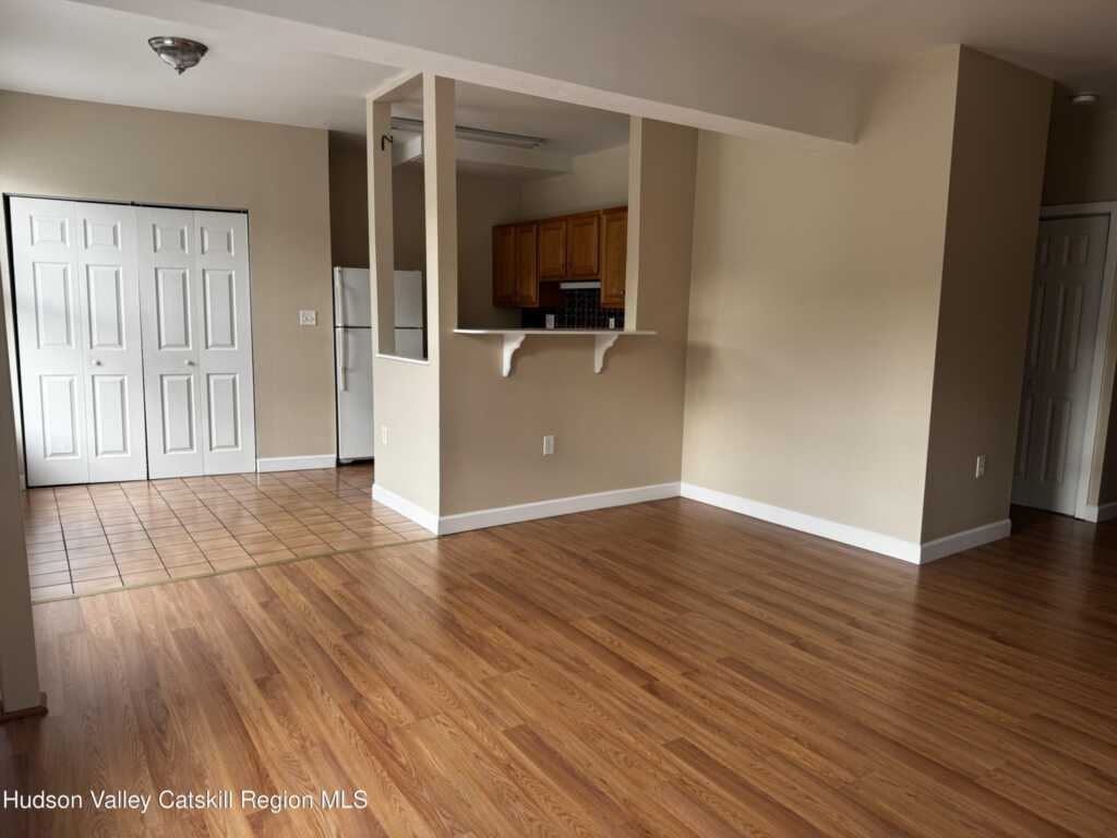 27 Strand Street, Unit #2a, Kingston, NY 12401 - Photo 4 of 11
