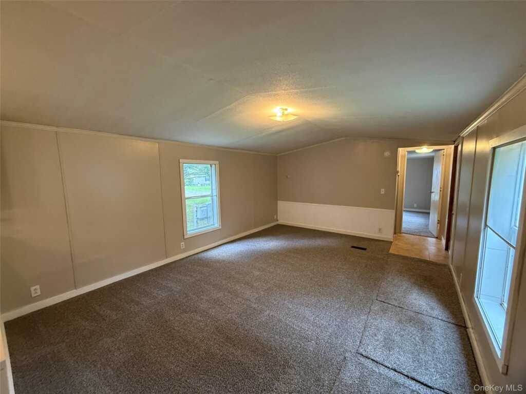 25 Fawn Road, Unit #8, Saugerties, NY 12477 - Photo 16 of 27