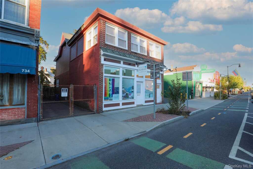 730 Broadway, Unit #2, Kingston, NY 12401