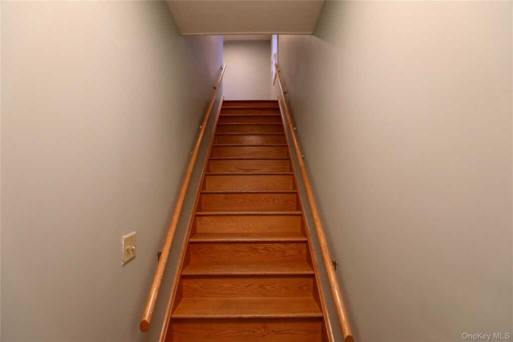 730 Broadway, Unit #2, Kingston, NY 12401 - Photo 16 of 19
