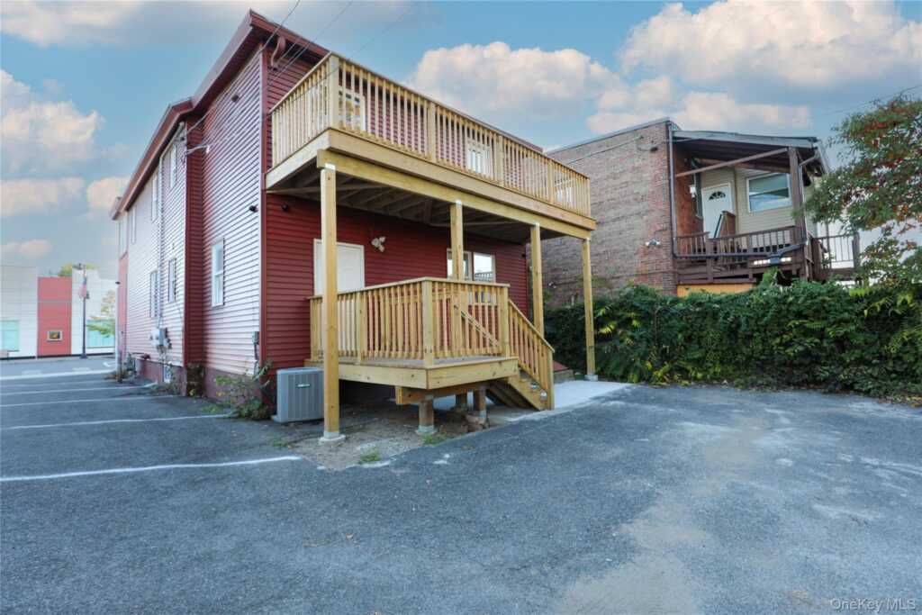 730 Broadway, Unit #2, Kingston, NY 12401 - Photo 18 of 19