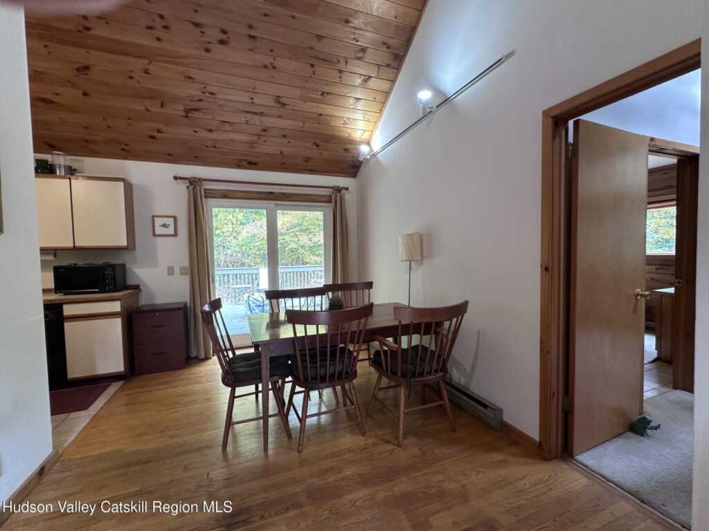 50 Christie Court, Phoenicia, NY 12464 - Photo 16 of 41