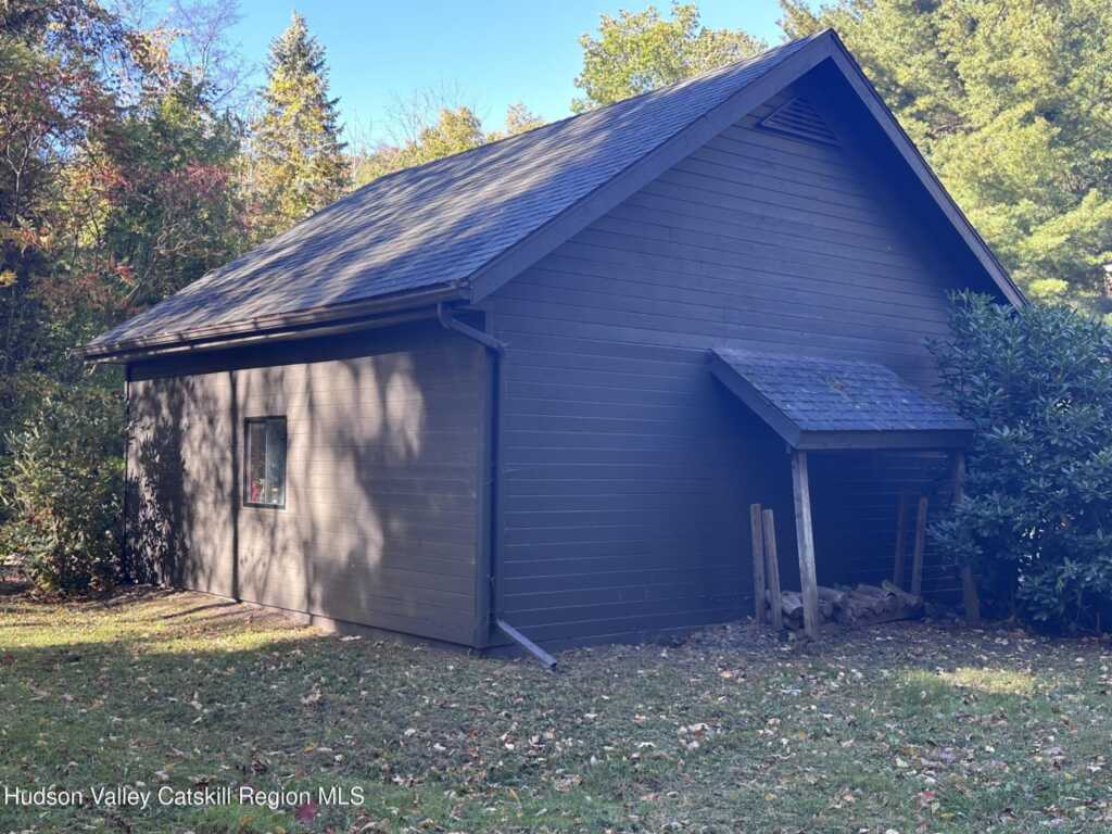 50 Christie Court, Phoenicia, NY 12464 - Photo 37 of 41