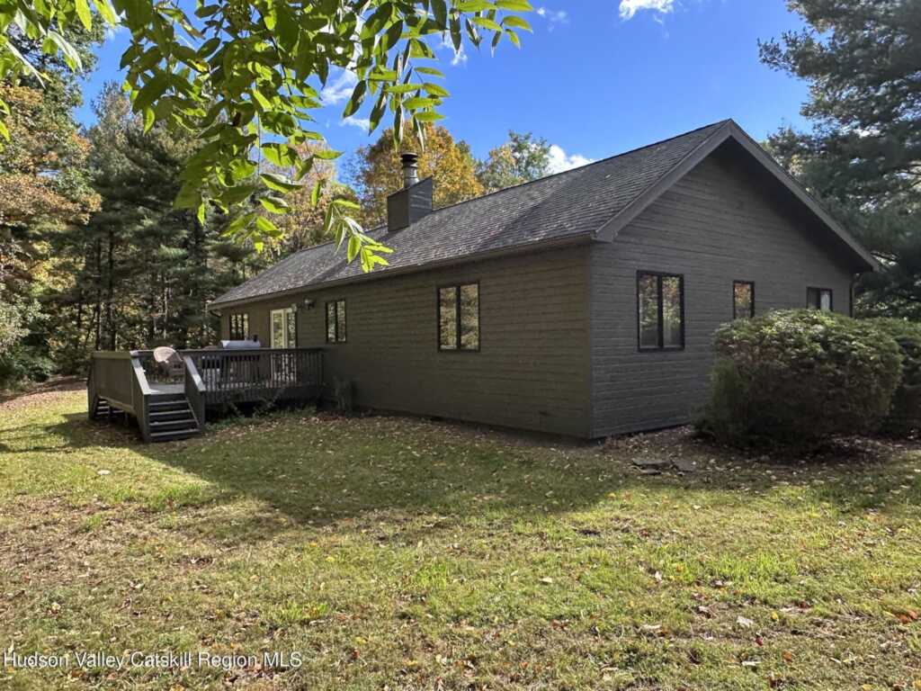 50 Christie Court, Phoenicia, NY 12464 - Photo 8 of 41