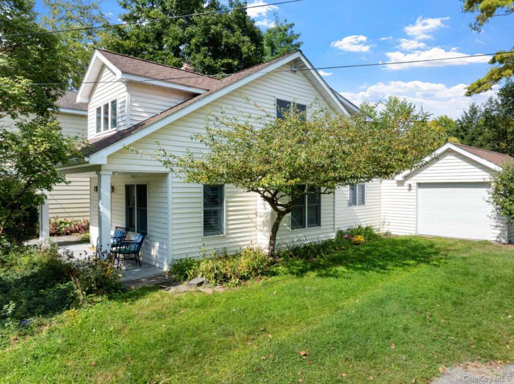 43 South Street, Rhinebeck, NY 12572 - Photo 18 of 20