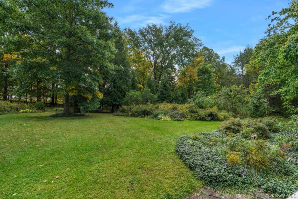 122 State Route 208, New Paltz, NY 12561 - Photo 33 of 43