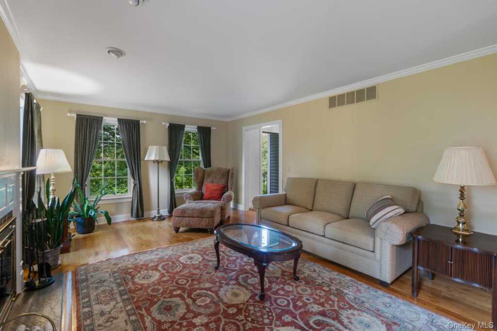 122 State Route 208, New Paltz, NY 12561 - Photo 7 of 43