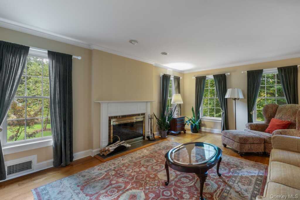 122 State Route 208, New Paltz, NY 12561 - Photo 8 of 43