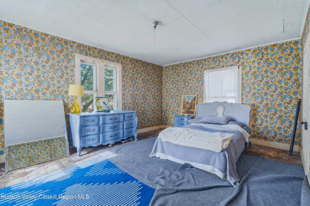 185 Washington Avenue, Saugerties, NY 12477 - Photo 18 of 35