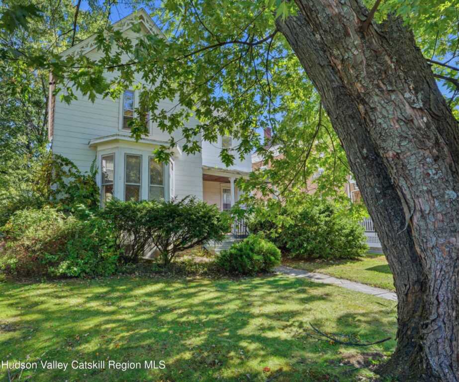 185 Washington Avenue, Saugerties, NY 12477 - Photo 27 of 35