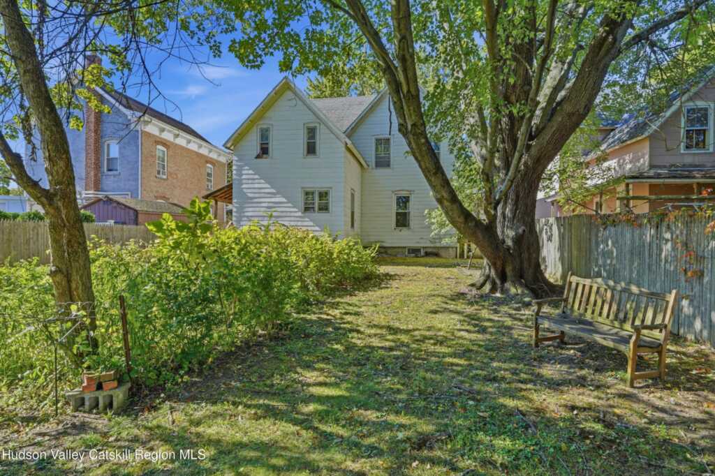 185 Washington Avenue, Saugerties, NY 12477 - Photo 31 of 35