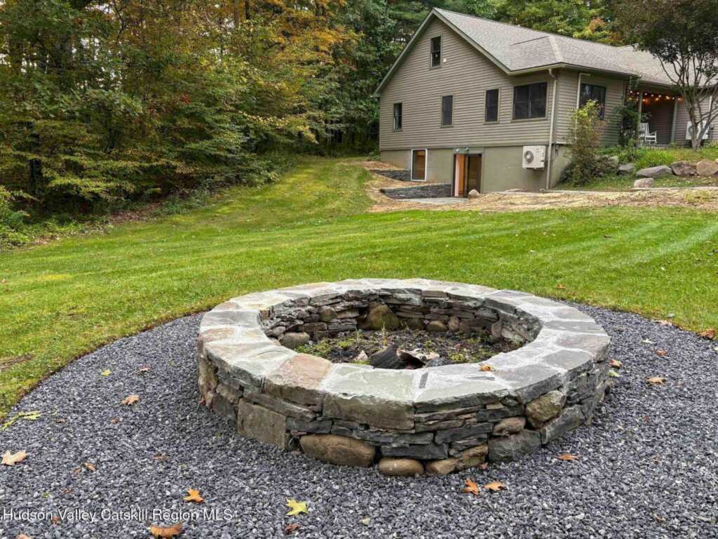 6 Mares Trail, Unit #A, New Paltz, NY 12561
