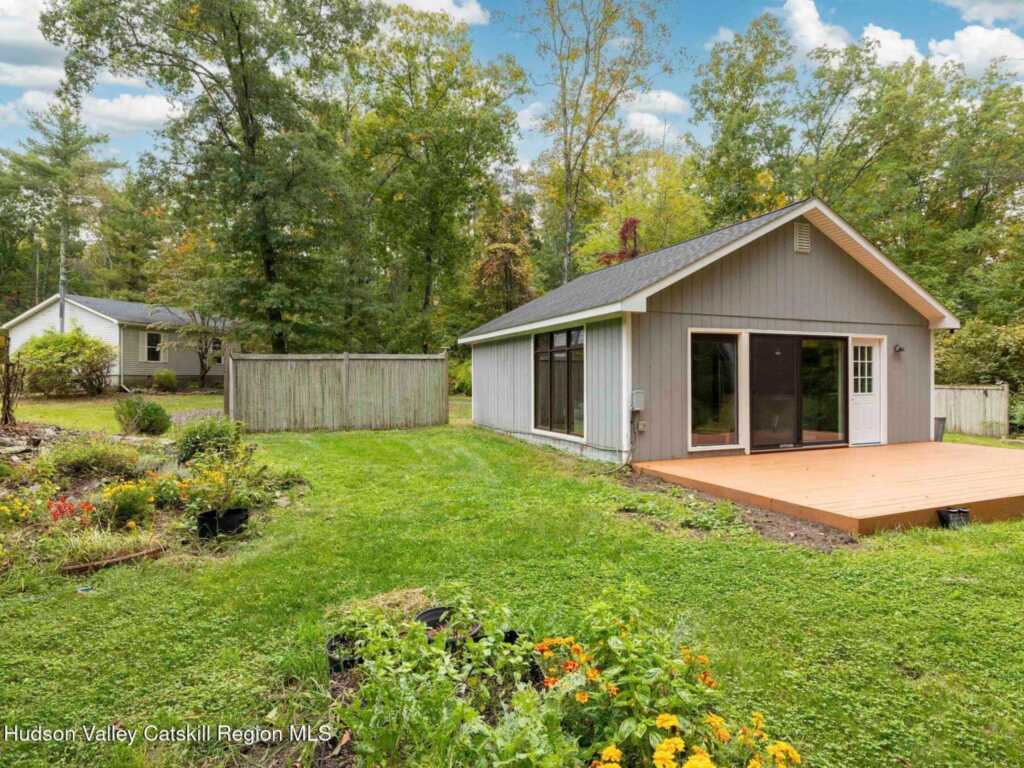 41 Dooley Drive, Saugerties, NY 12477 - Photo 2 of 48
