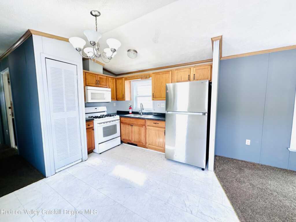 701 Sawkill Road, Unit ##6, Kingston, NY 12401 - Photo 7 of 16