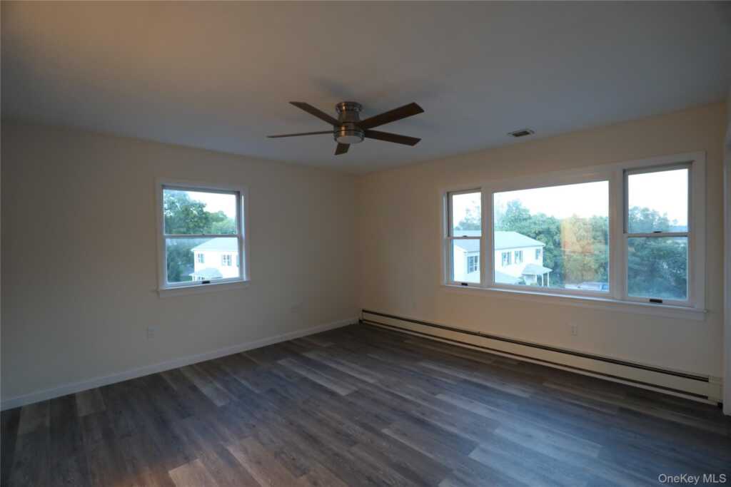 87 Overlook Estates, Unit #4b, Saugerties, NY 12477 - Photo 18 of 23