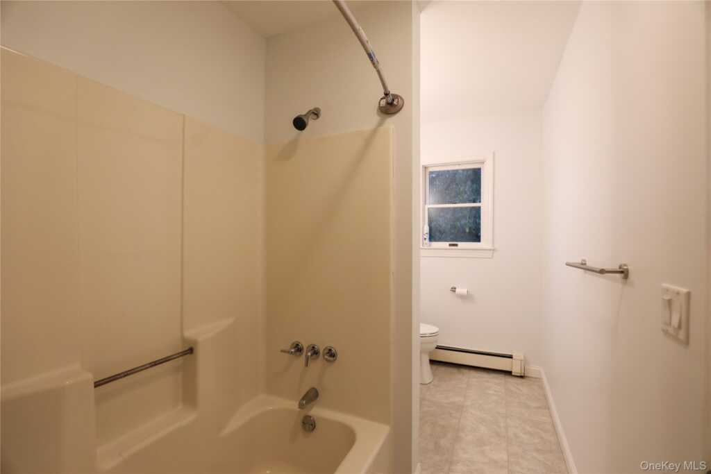 87 Overlook Estates, Unit #4b, Saugerties, NY 12477 - Photo 8 of 23