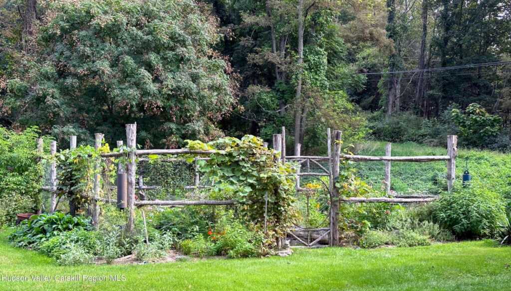 61 Primrose Hill Road, Rhinebeck, NY 12572 - Photo 21 of 24