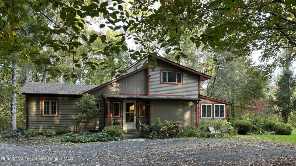 233 Ashokan Road, Kingston, NY 12401