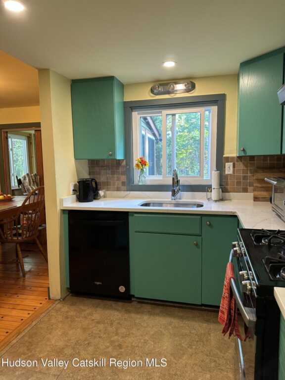 233 Ashokan Road, Kingston, NY 12401 - Photo 14 of 40