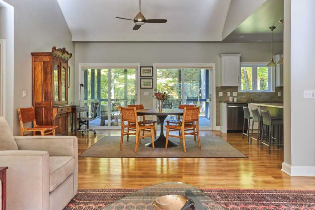 10 Old Primrose Hill, Rhinebeck, NY 12572 - Photo 4 of 22