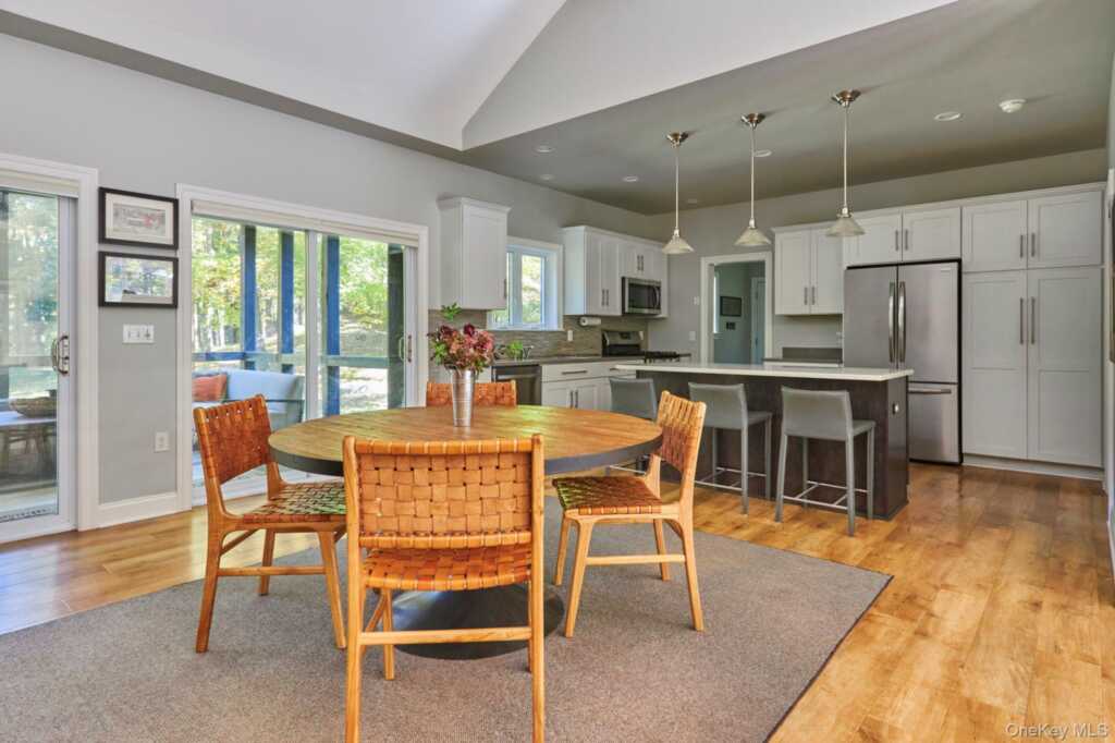 10 Old Primrose Hill, Rhinebeck, NY 12572 - Photo 8 of 22