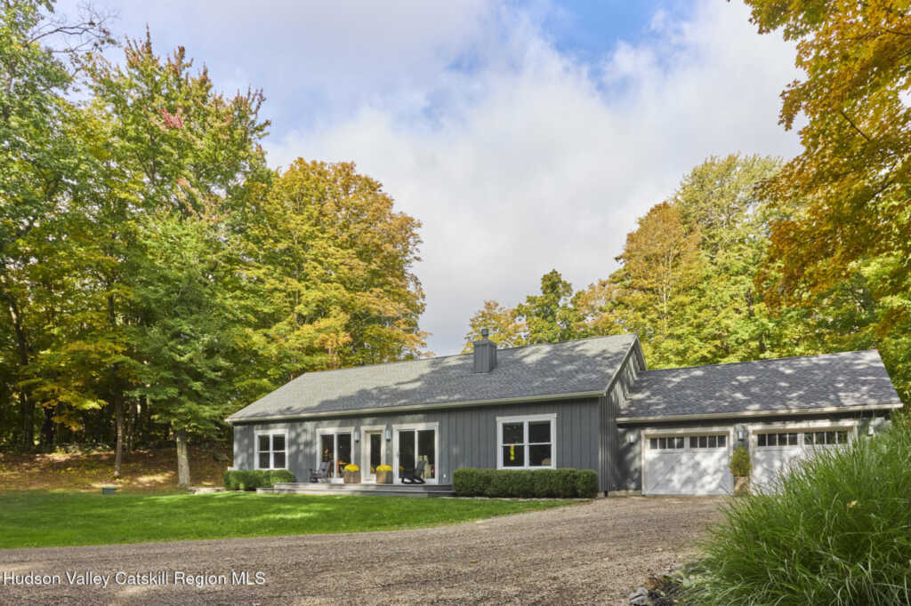 10 Old Primrose Hill Road, Rhinebeck, NY 12572