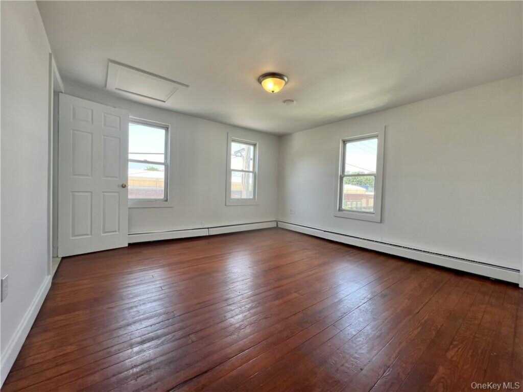 25 S Prospect Street, Unit #2, Kingston, NY 12401 - Photo 9 of 17